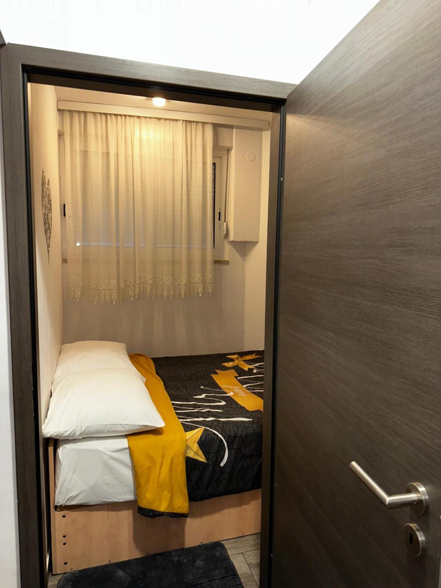 Apartman Fox Spalato Esterno foto